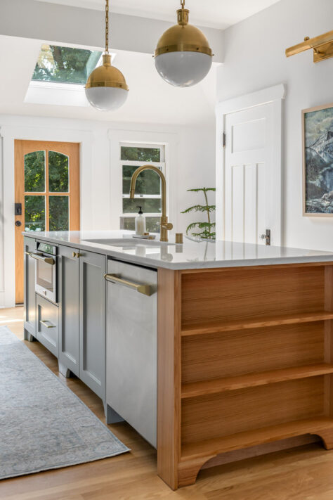 Kitchen island