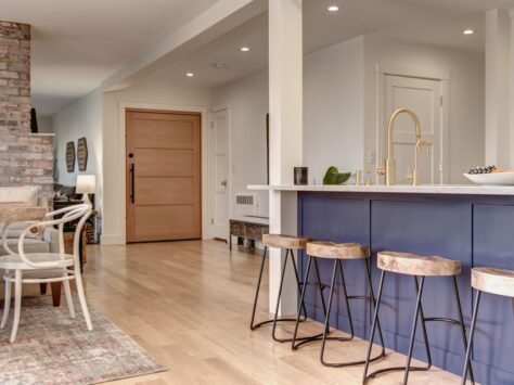 Blue and white kitchen bar